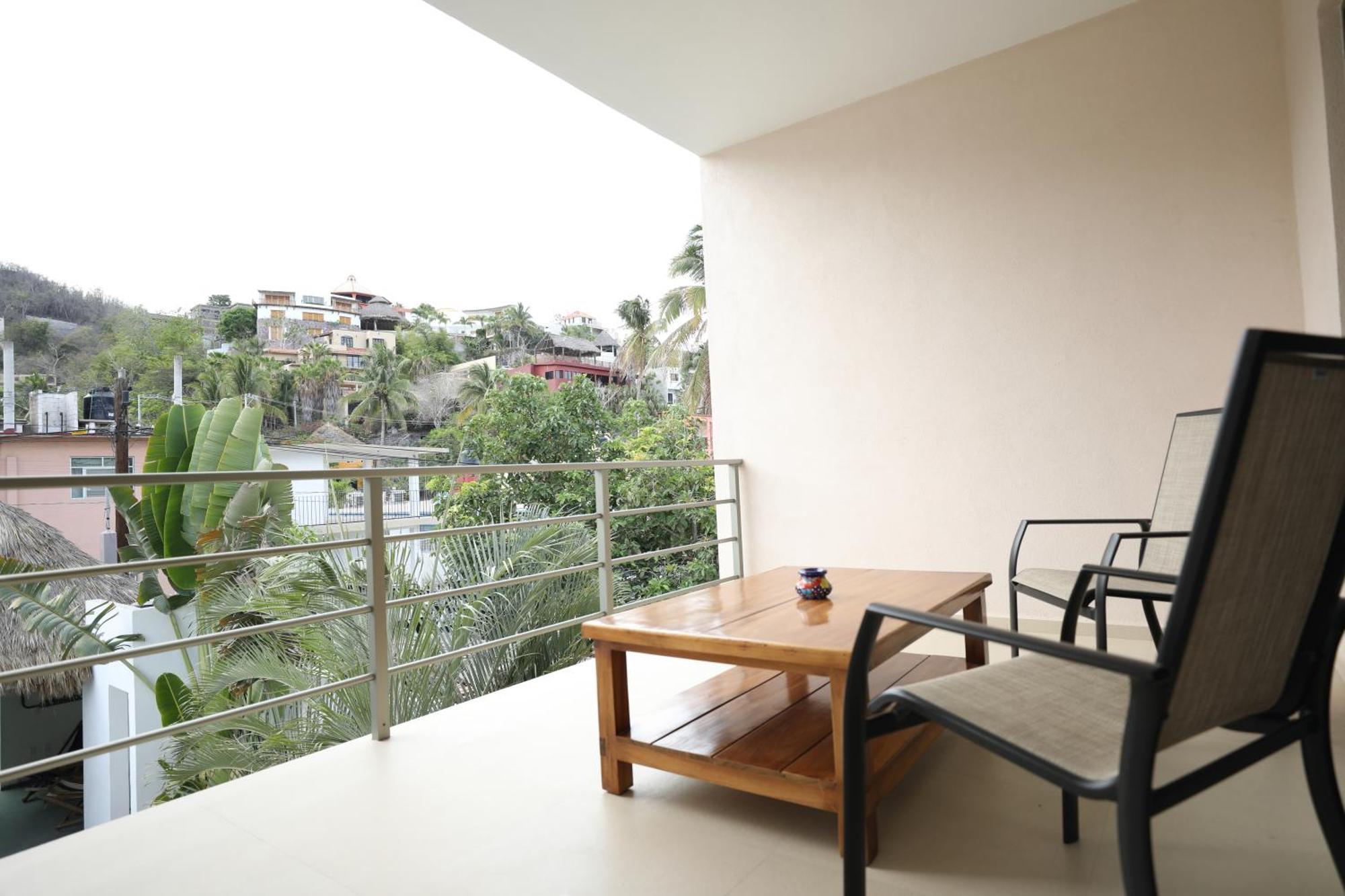 Hotel Suites Del Mar ลามันซานียา ภายนอก รูปภาพ